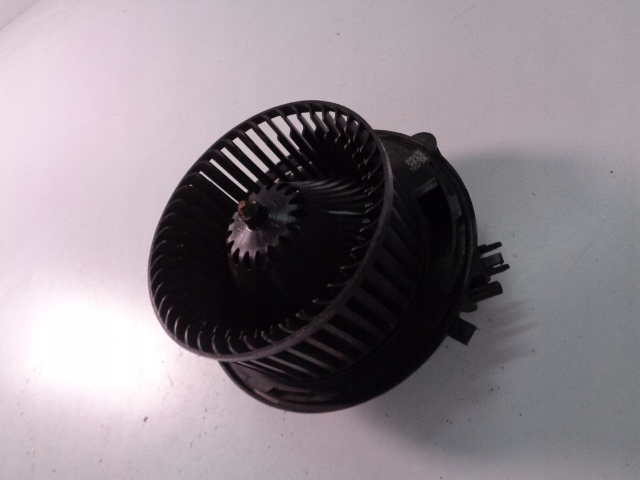 фото №2, Воздуходувка воздуховод skoda kodiaq 2022 год