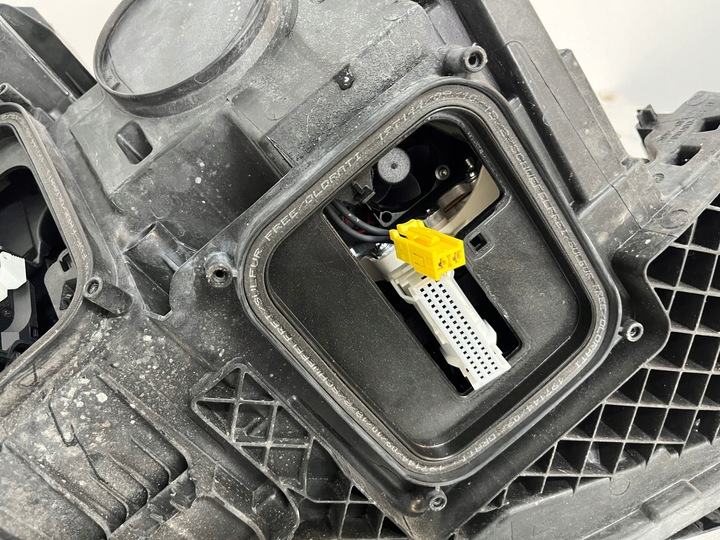 фото №11, Mercedes e класс w213 213 лампа перед передняя левая полный led оригинал европа