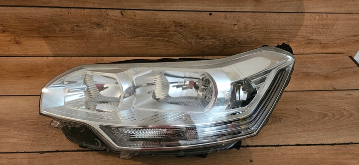 фото №1, Лампа лівий перед citroen c5 iii 08-10 9684845580
