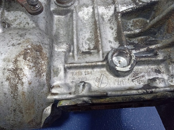 фото №9, Mercedes vito w638 2.3 td 110d насос топливная рейка 6010706001