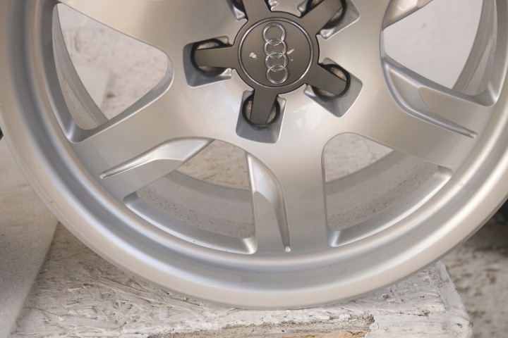 фото №14, Audi a5 8t0 диск 17 7.5jx17 et28 8t0601025bs