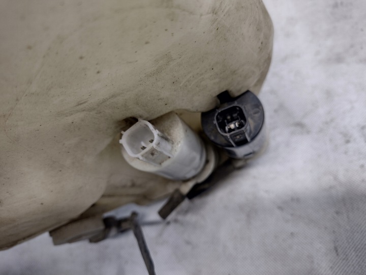 фото №12, Бак склоомивача dodge grand caravan iv 4 4717827ac