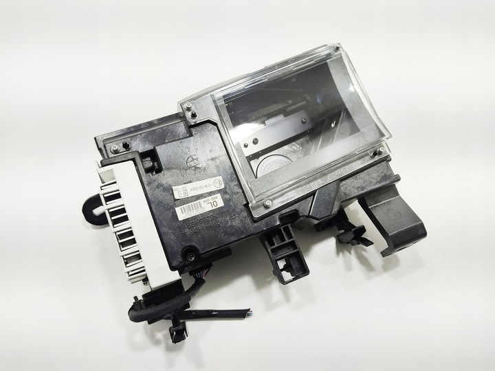 фото №1, Дисплей head up prius plus + 83108-47041 15-18