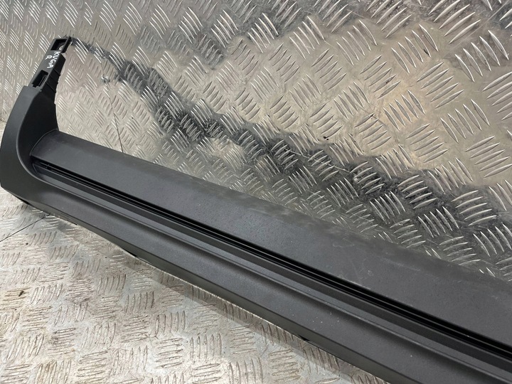 фото №2, Права планка порогова накладка ford kuga mk3 lv4bs10154f