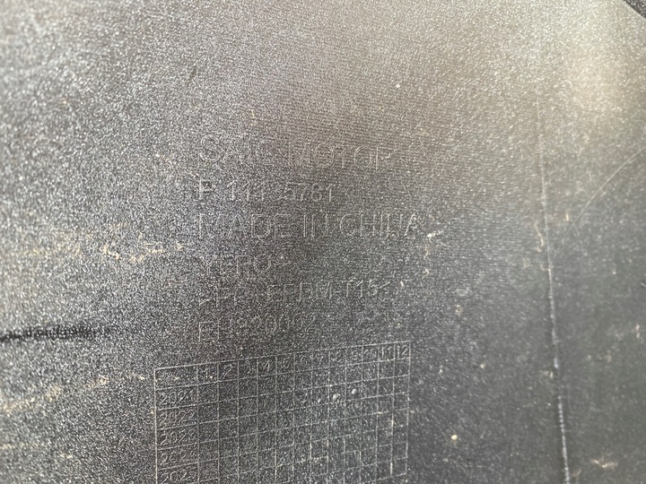 фото №13, Mg 4 mg4 ev se бампер спойлер накладка зад p11135781 оригинал