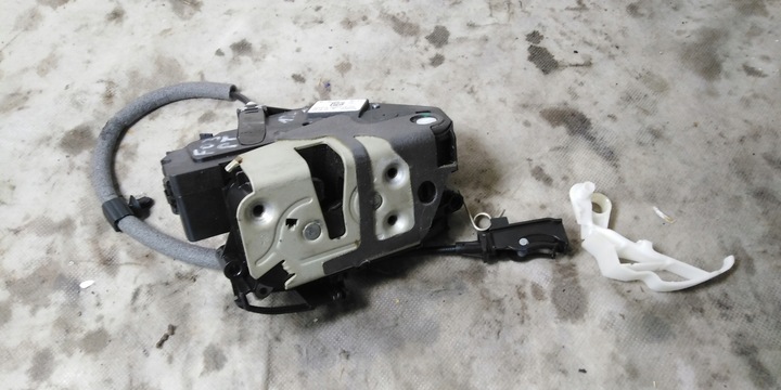 фото №1, Focus mk3 13r замок двері праві зад європа