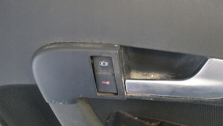 фото №11, Боковина правые перед audi a3 8p 5d sportback