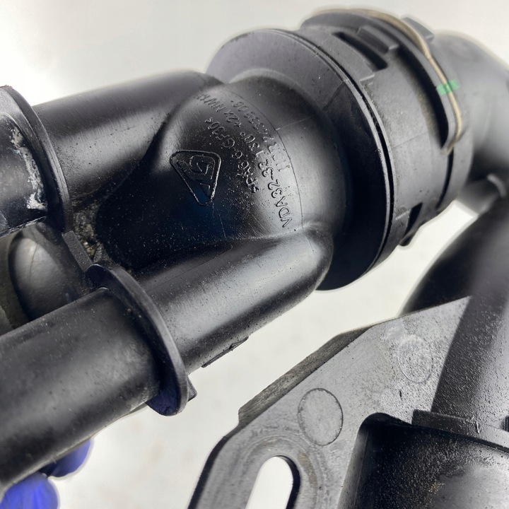 фото №8, Шланг тройник воды jaguar e-pace land range rover evoque 2.0d 204dtd