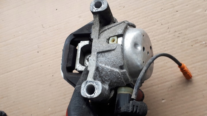 фото №8, A6 c7 4g подушка двигуна права 3.0 biturbo a7 4g