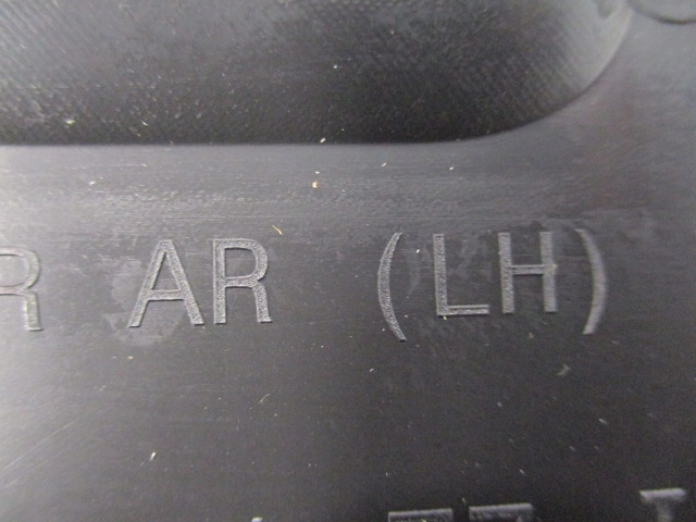 фото №8, Citroen c3 iii боковина обивка дверь левых задних новая 98292667zd