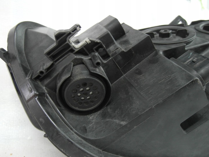 фото №11, Audi a6 4g0 c7 ксенон некерований лампа передня права