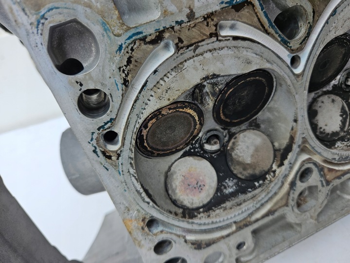 фото №13, Головка левая клапаны валы audi a6 c7 a7 4g s4 b8 s5 8t 3.0t 3.0 tfsi cgx
