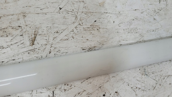 фото №5, Vw caddy 2k0 04-10 планка na дверь правые перед передняя 2k0853516e