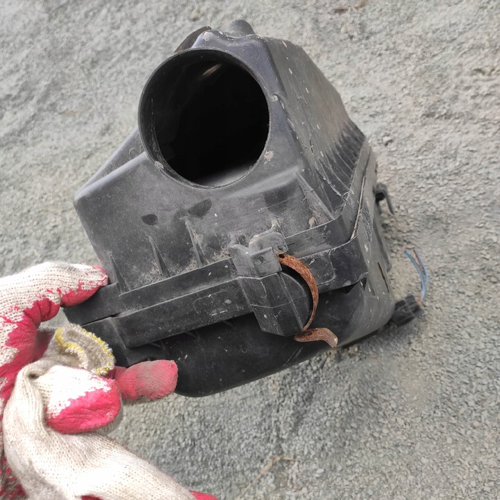 фото №6, Корпус фільтра повітря toyota corolla e12 2717