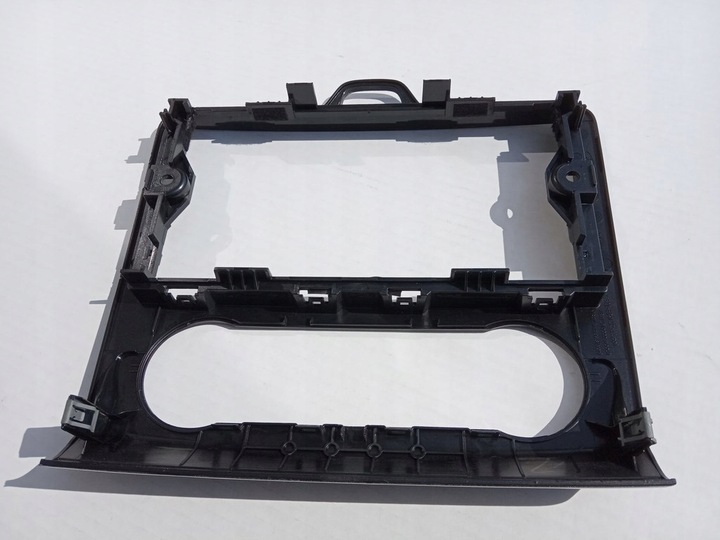 фото №5, Ford focus mk2 2004-07r. - панель рамка