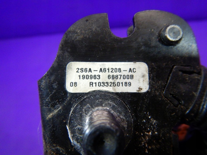 фото №5, Ford fusion 02-05 натяжитель ремня правый 2s6a-a61208-ac