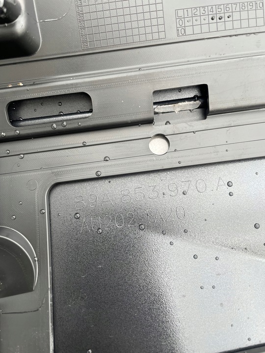 фото №8, Audi q4 e-tron планки планка дверь правая комплект 89a853960a 89a853970a