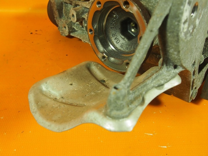 фото №11, Audi q5 8r дифференциал зад крепление 0ar525083c