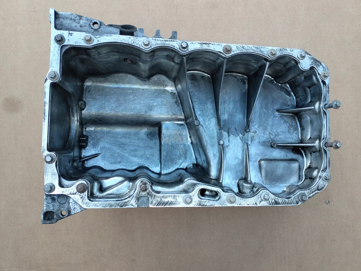 фото №1, Toyota avensis iii t27 рестайлинг t29 1,6 d4d n47c поддон масляная болты