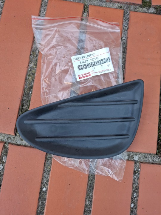 фото №1, Toyota yaris iii 11-14 решітка решітка заглушка ліва нова оригінал