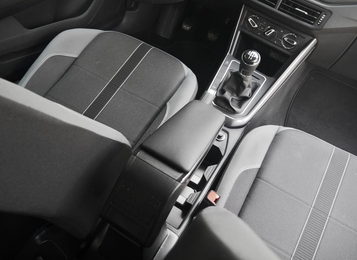 фото №15, Підлокітник стандарт suzuki vitara 2015-
