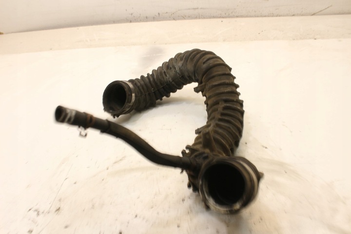 фото №4, Шланг труба повітря 8200607746 renault trafic 2.0 dci