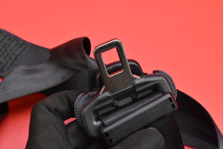 фото №8, Pas безопасности левый зад 735556812 opel combo d 11-20