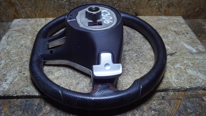 фото №15, Кермо mercedes w204 рестайлінг amg пелюстки a2044604503