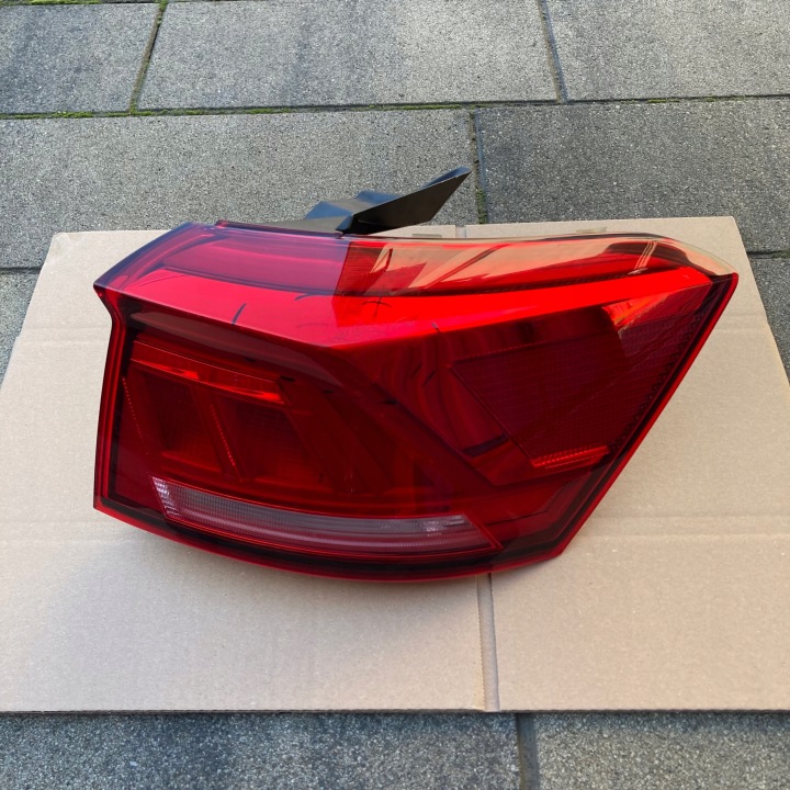 фото №14, Vw t-roc фара права зад led 2ga945096c 2021r