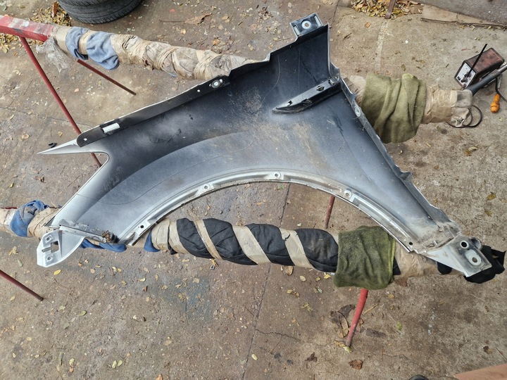 фото №12, Ford kuga mk1 1 i 08-13 крило переднє праві код фарби 08