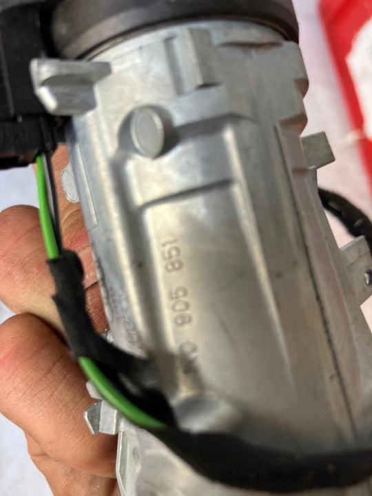 фото №5, Замок зажигания вставка ключ fabia iii 6c0905865