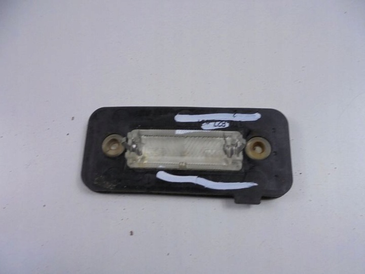 фото №5, Vw passat b6 лампа освещение номерного знака 3b5943021b