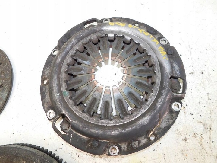 фото №3, Mazda 626 gf 2.0tdi 2001r зчеплення комплектні