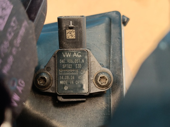 фото №11, Vw t-roc рестайлинг 1.5 tsi 110kw 2025 r коллектор всасывающий радиатор 05e129709s