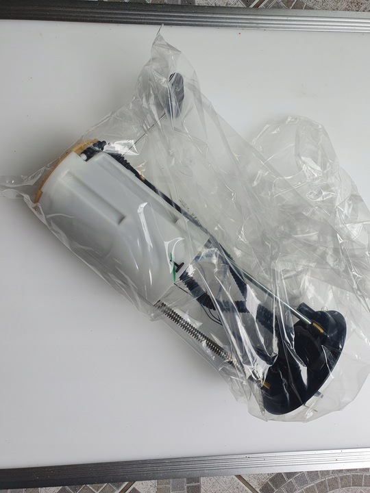 фото №1, Насос топлива fuso canter ml216922