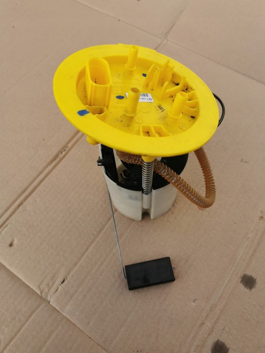 фото №1, Насос пального audi a6 c6 4.2 fsi 4f0919051al