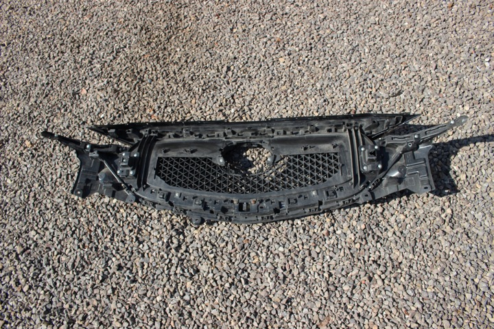 фото №5, Mazda оригінальний номер kb8b-50712 решітка радіатора решітка