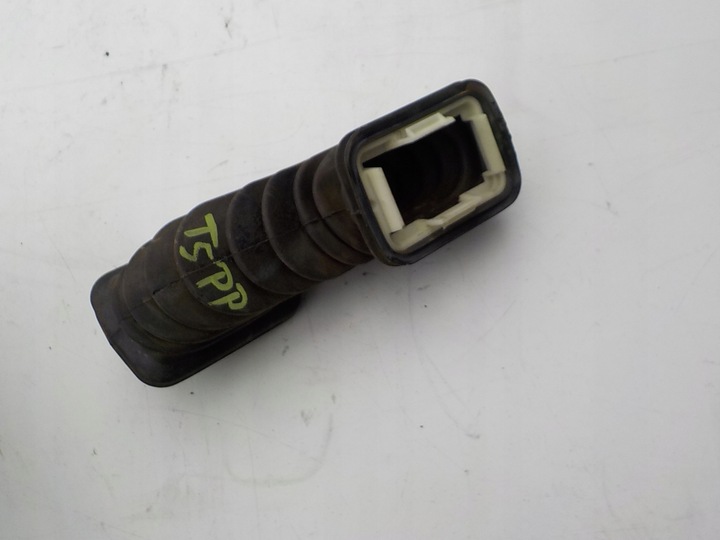 фото №1, Vw t5 рестайлінг transporter гумова накладка захист джгути двері перед