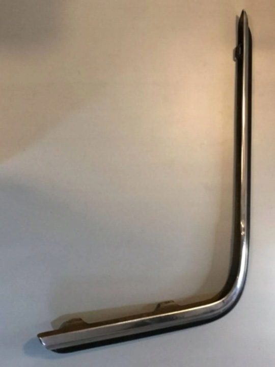 фото №6, Mercedes-benz w116 element кутник бампера правий зад