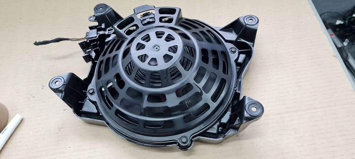 фото №13, A6 c7 рестайлинг динамик басовый сабвуфер bose 4g2035709 sedan