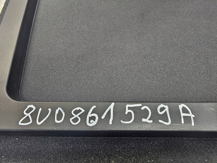 фото №8, Підлога багажника килим audi q3 8u 8u0861529a