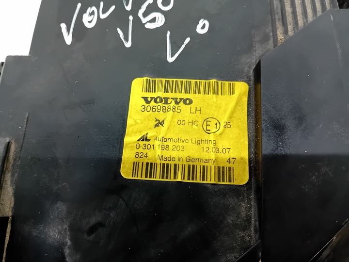 фото №7, Лампа перед левая volvo v50 универсал 30698885lh 0301198203 al