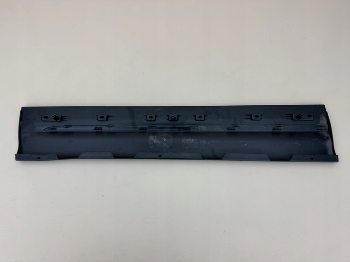 фото №8, Mercedes glb x247 w247 19-23r планка двері правий перед права передня