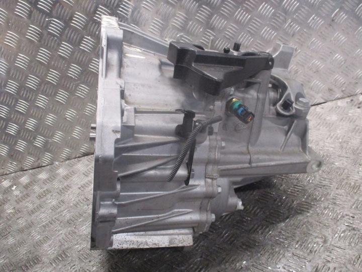 фото №1, Коробка передач коробки передач renault scenic iv 1,6dci nd4012