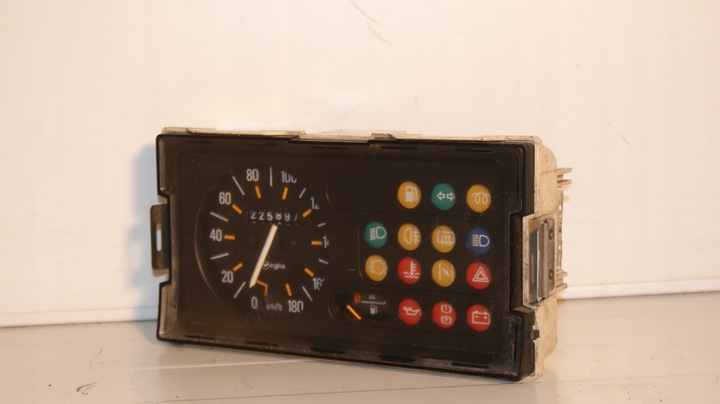 фото №1, Renault 5 спидометр спидометр veglia