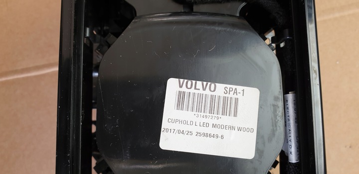 фото №9, Бардачок тунелю тримач na чашки led підсклянник volvo xc90 ii оригінальний номер eu
