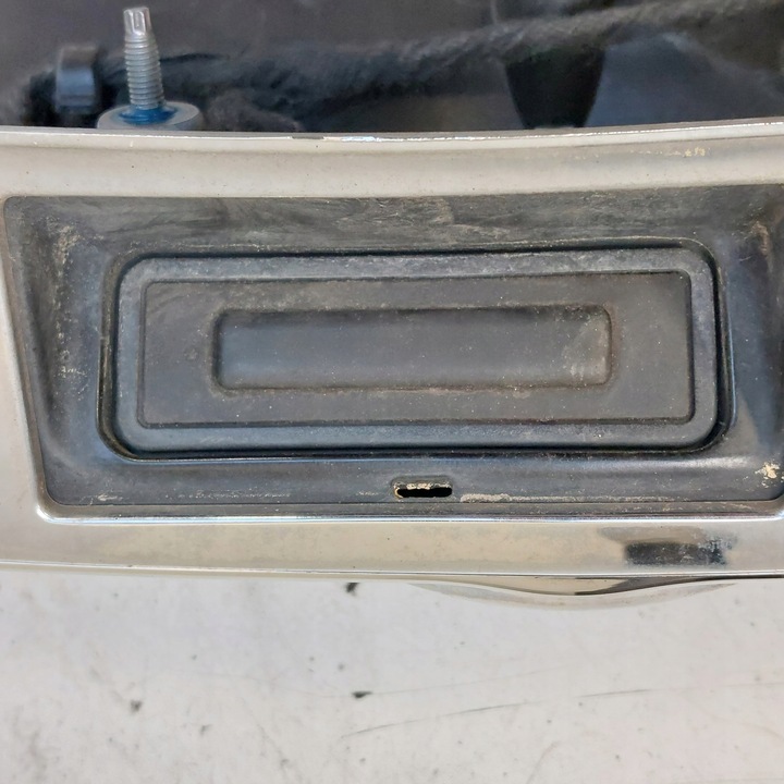 фото №14, Opel insignia универсал рестайлинг планка накладка na крышка багажника