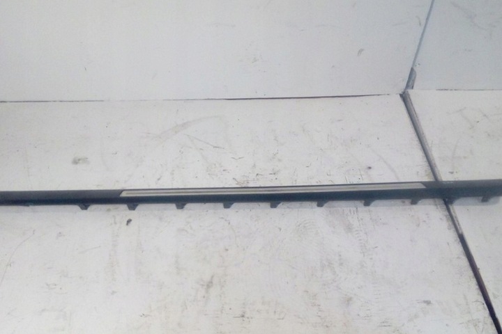 фото №4, Передняя правая планка декоративная порога audi a8 d3 4e2, 4e8 4e0853986c 2.97l