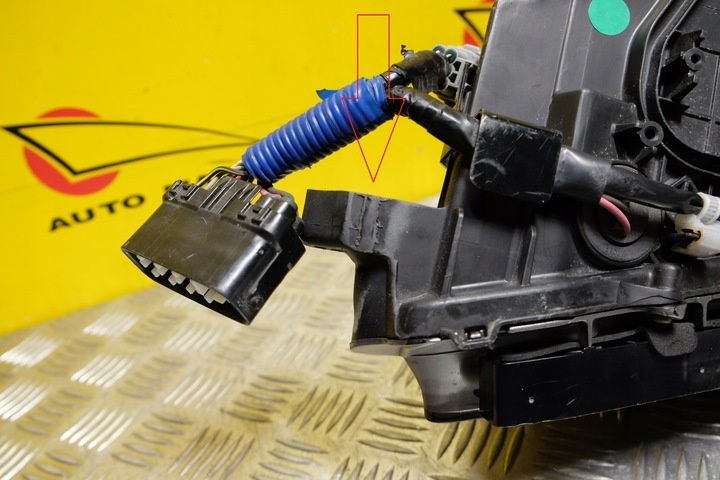 фото №13, Lexus ls ls600 ls600h гібрид 2006-2007 фара лампа повний led r usa