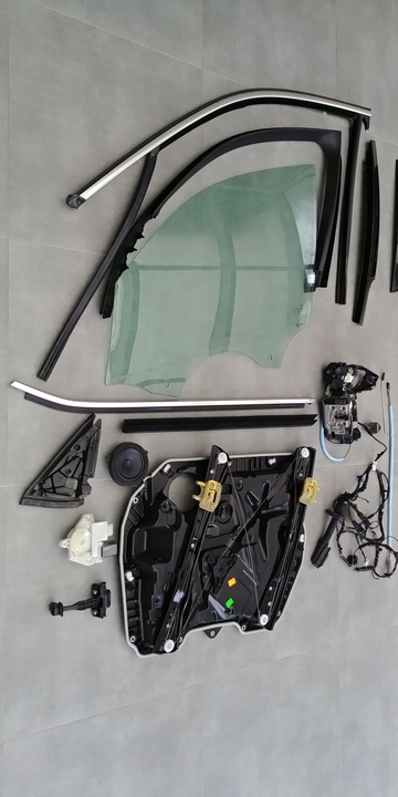 фото №6, Стекло левая дверь зад bmw x3 g01